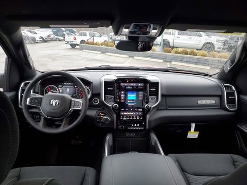 New 2026 RAM 1500 Big Horn AWD/4WD image 15