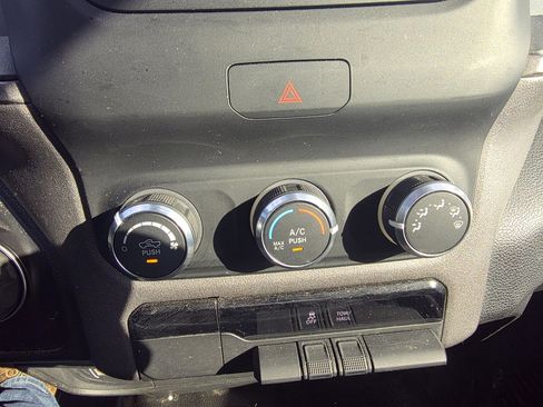 Used 2022 RAM 3500 Tradesman image 16