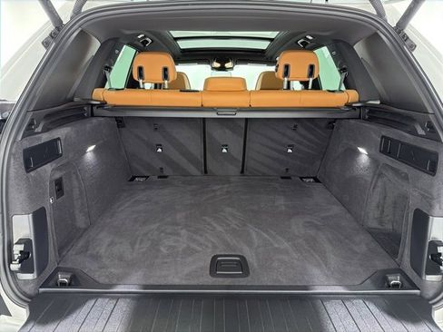 Used 2026 BMW X5 xDrive40i w/ Climate Comfort Package image 25