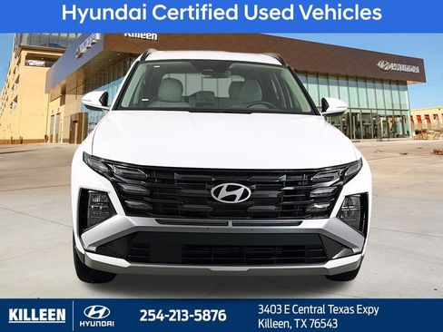 Used 2025 Hyundai Tucson SEL FWD image 2