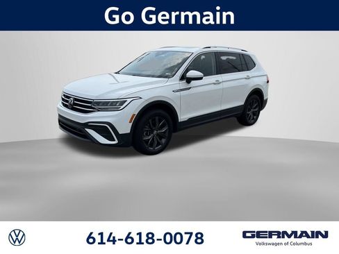 Used 2023 Volkswagen Tiguan SE w/ Panoramic Sunroof Package AWD/4WD image 1