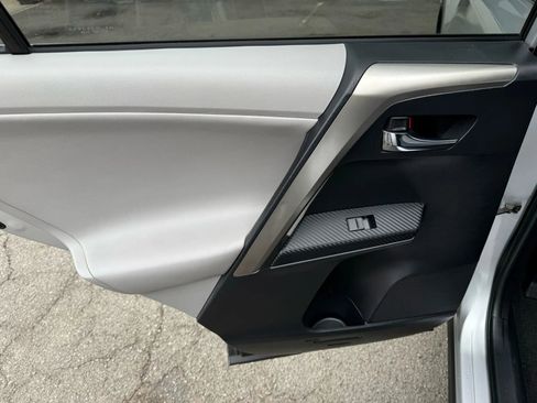 Used 2013 Toyota RAV4 Limited image 23