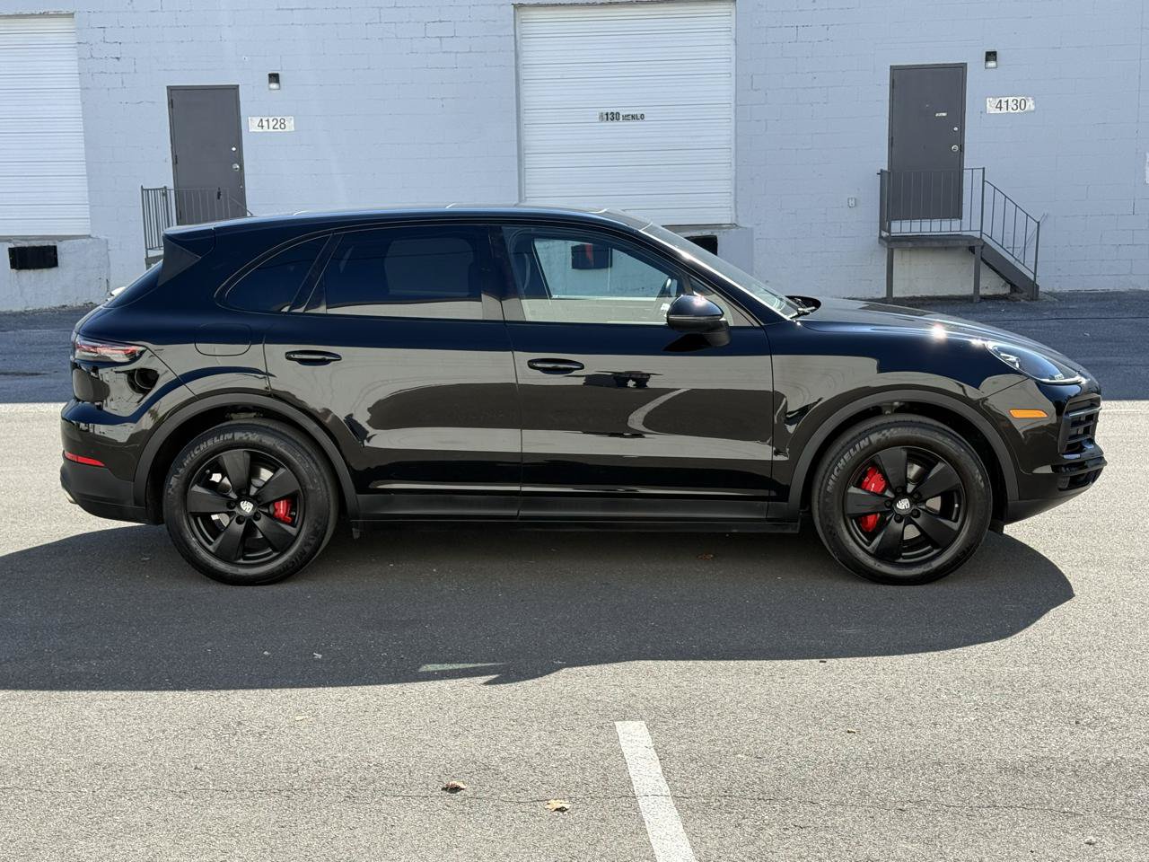 Used 2020 Porsche Cayenne AWD/4WD image 6