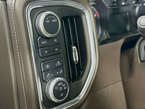 Used 2020 GMC Sierra 1500 SLT w/ SLT Premium Plus Package image 11