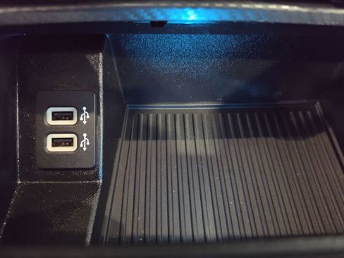 Used 2019 Ford F150 XLT w/ Equipment Group 302A Luxury AWD/4WD image 21