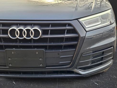 Used 2020 Audi Q5 2.0T Premium w/ Titanium Sport Package image 34