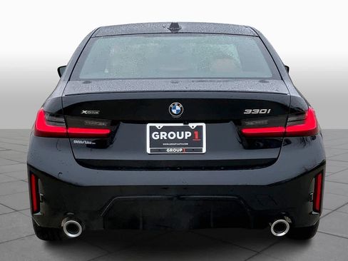 New 2026 BMW 330i xDrive Sedan w/ M Sport Package AWD/4WD image 4