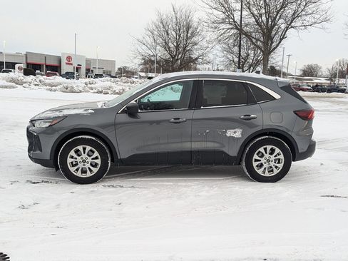 Certified 2024 Ford Escape Active image 2