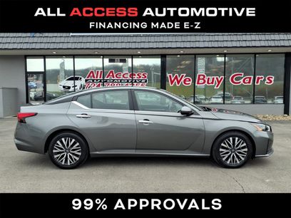 Used 2023 Nissan Altima 2.5 SV