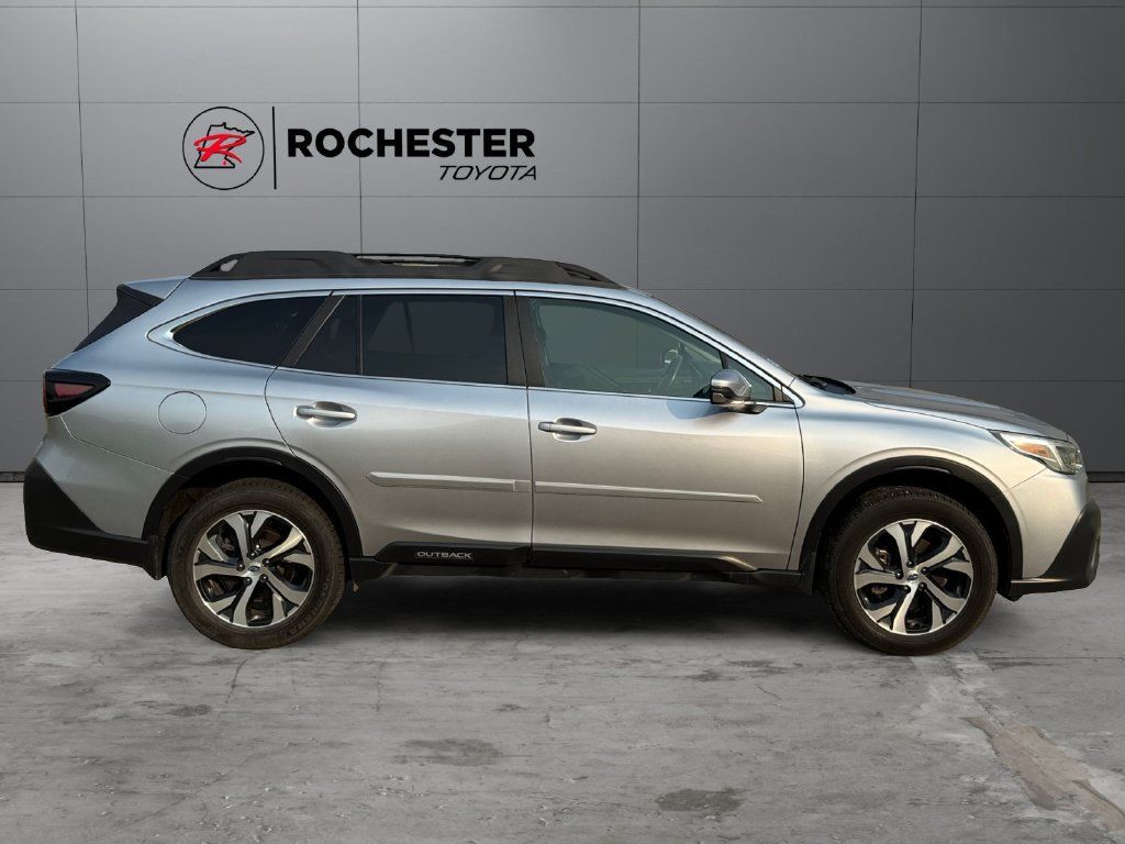 Used 2021 Subaru Outback Limited XT w/ Popular Package #2 AWD/4WD image 6
