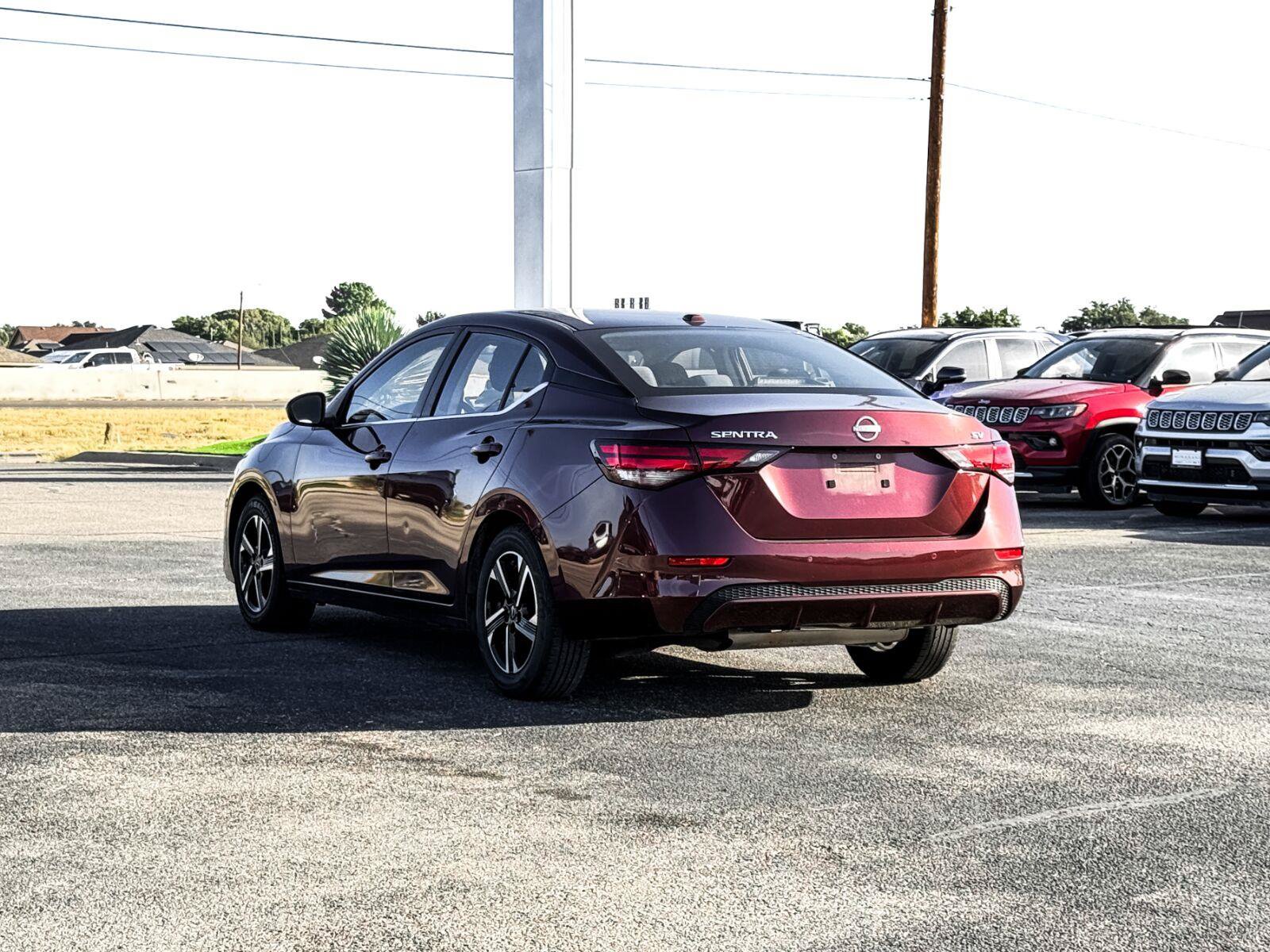Used 2024 Nissan Sentra SV FWD image 12