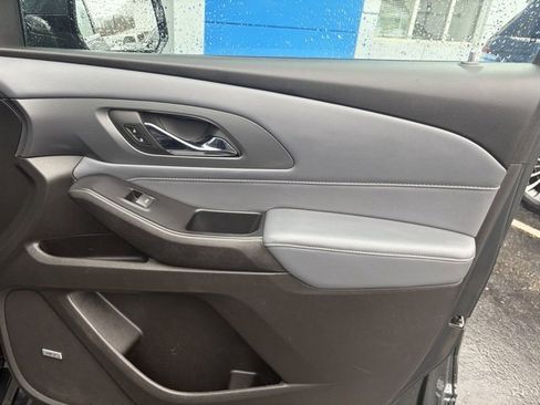 Used 2018 Chevrolet Traverse Premier image 22