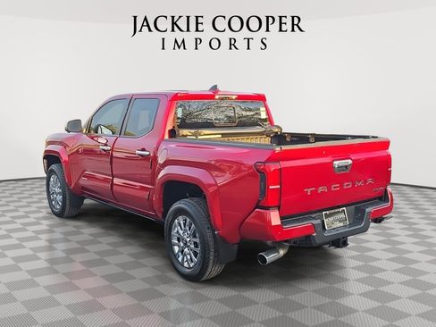 Used 2025 Toyota Tacoma Limited image 7