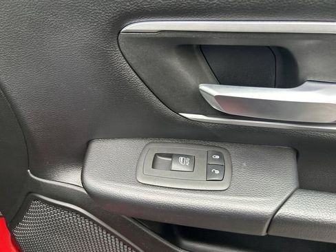 Used 2022 RAM 1500 Big Horn image 24