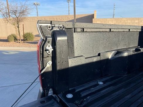 Used 2024 Toyota Tacoma SR image 8