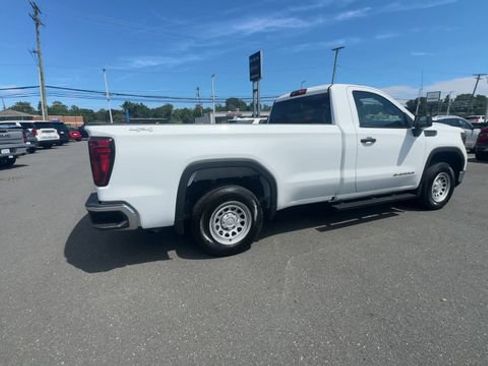 Used 2025 GMC Sierra 1500 Pro w/ Pro Value Package AWD/4WD image 8