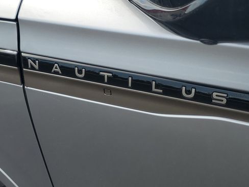 New 2026 Lincoln Nautilus Black Label AWD/4WD image 7
