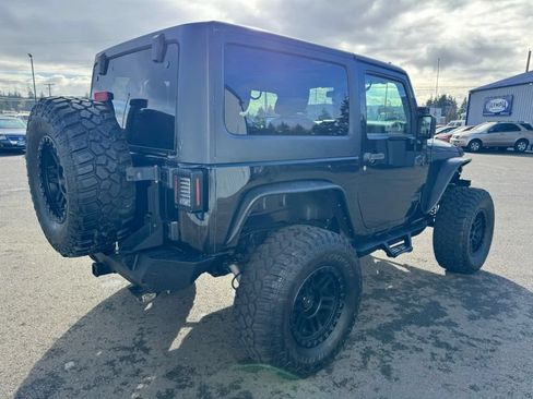 Used 2015 Jeep Wrangler Sport AWD/4WD image 4