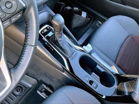 Certified 2024 Toyota Corolla SE image 13