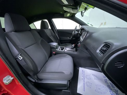 Used 2022 Dodge Charger SXT image 29