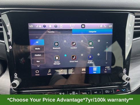 Certified 2024 Jeep Wagoneer Series II image 90