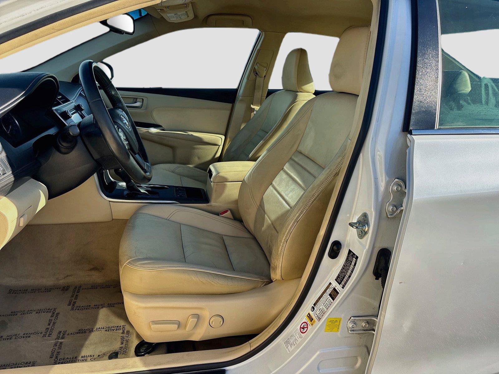 Used 2016 Toyota Camry XLE FWD image 21