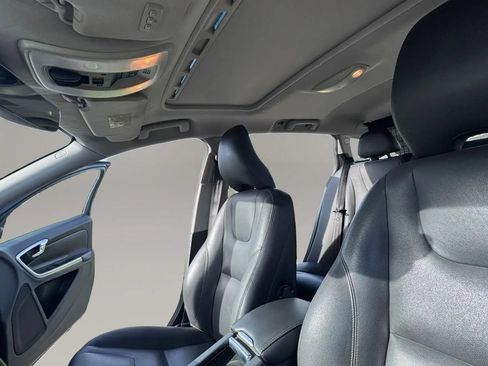 Used 2015 Volvo V60 T5 Premier FWD image 19