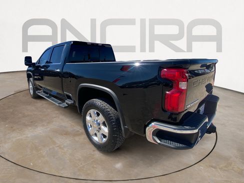 Used 2022 Chevrolet Silverado 2500 LTZ w/ LTZ Premium Package image 8