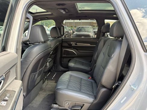 Used 2023 Kia Telluride SX Prestige X-Line AWD/4WD image 12