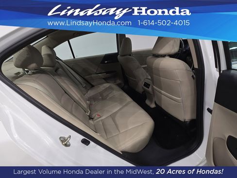 Used 2016 Honda Accord Touring image 9
