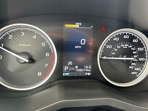 Used 2019 Subaru Forester Premium AWD/4WD image 9