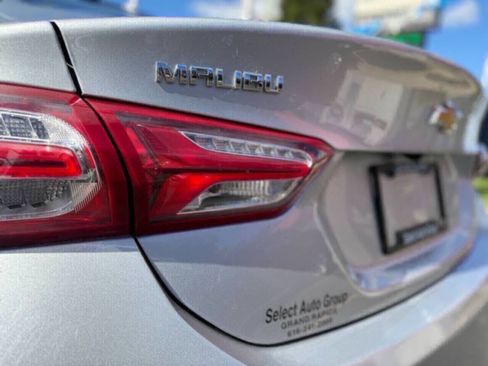 Used 2022 Chevrolet Malibu LT FWD image 20