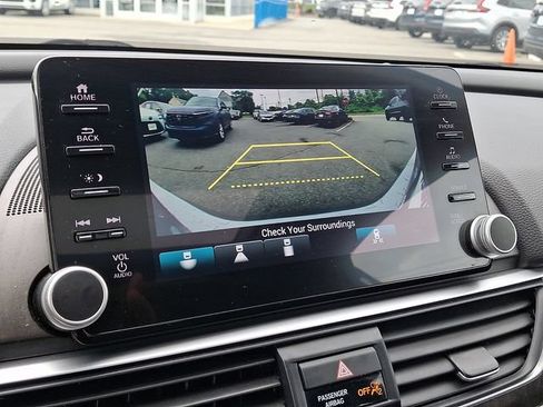 Used 2021 Honda Accord EX-L image 19