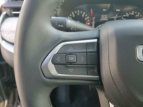 Used 2023 Jeep Compass Latitude image 27