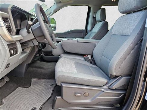 New 2026 Ford F250 XLT w/ XLT Premium Package AWD/4WD image 4