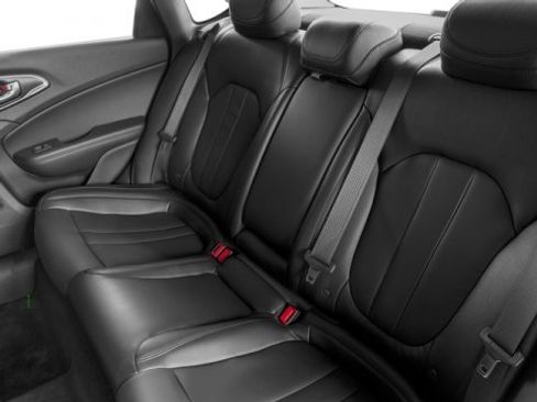 Used 2016 Chrysler 200 C w/ Navigation & Sound Group I image 17