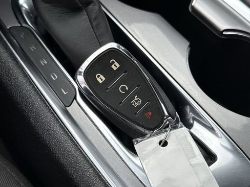 Used 2025 Chevrolet Malibu LT FWD image 26