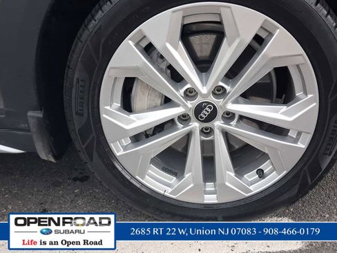 Used 2021 Audi A4 2.0T allroad Prestige w/ Prestige Package AWD/4WD image 5