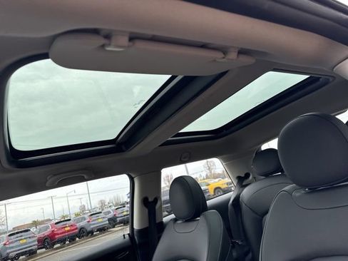 Used 2019 MINI Cooper S w/ Signature Upholstery Package image 14