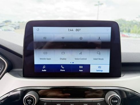 Used 2022 Ford Escape SE image 21