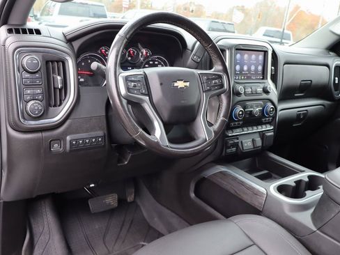 Used 2023 Chevrolet Silverado 3500 LTZ w/ LTZ Convenience Package image 5