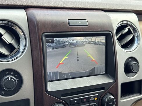 Used 2014 Ford F150 King Ranch w/ King Ranch Luxury Package image 19