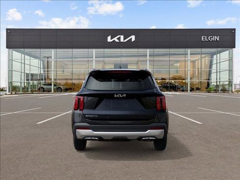 New 2026 Kia Sorento S w/ S Panoramic Sunroof Package FWD image 5
