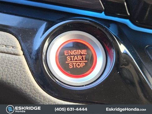 Used 2022 Honda Odyssey Elite image 23