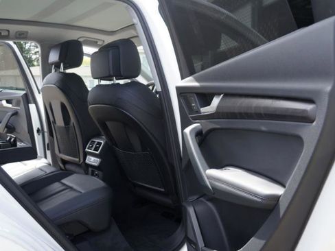 Used 2018 Audi Q5 Prestige image 9
