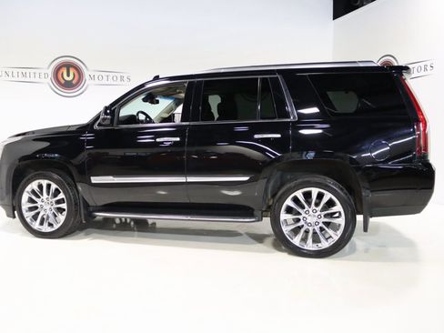 Used 2020 Cadillac Escalade Luxury image 31