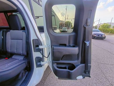 Used 2018 Nissan Titan S w/ S Utility Package RWD image 43