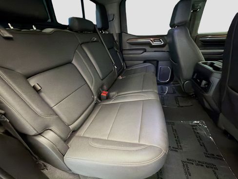 Used 2023 Chevrolet Silverado 1500 LT Trail Boss w/ Convenience Package II image 14