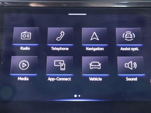 Used 2021 Volkswagen Tiguan SEL w/ 3rd Row Seat Package image 18