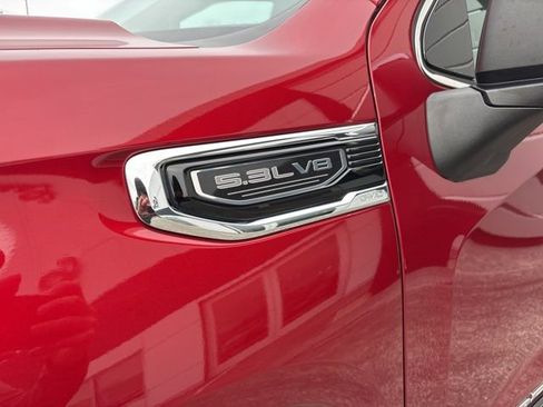 Used 2022 GMC Sierra 1500 SLE image 10